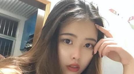 李倩月最新報(bào)道，全方位解讀她的影響力與成長(zhǎng)歷程，李倩月最新報(bào)道，全方位解讀影響力與成長(zhǎng)歷程的奇跡女性